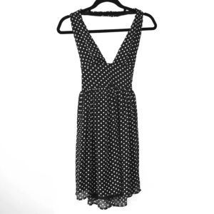 White and black Polka dot minj dress fits like sm